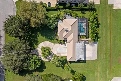 15555 Hawker Lane, Wellington, FL 33414 - Photo 43