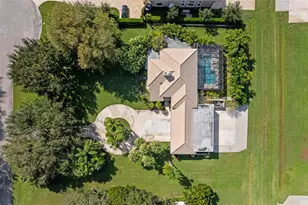 15555 Hawker Ln, Wellington, FL 33414 - Photo 43