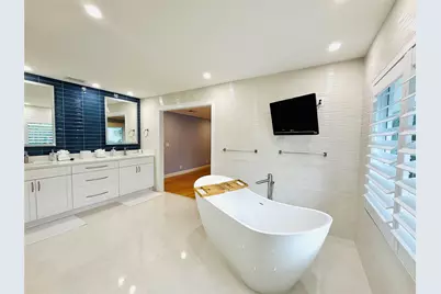 15555 Hawker Lane, Wellington, FL 33414 - Photo 15