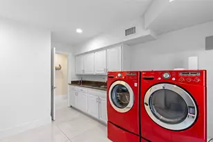 15555 Hawker Ln, Wellington, FL 33414 - Photo 25