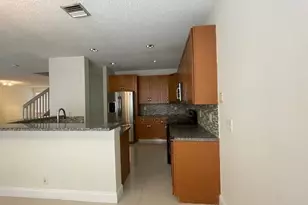 1156 Chinaberry Dr, Weston, FL 33327 - Photo 11