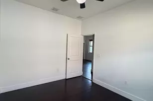 12662 NW 32nd Pl, Sunrise, FL 33323 - Photo 15