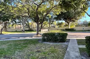 2448 NW 49th Terrace, Pompano Beach, FL 33063 - Photo 27