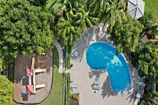 4792 Sundance Way, Davie, FL 33328 - Photo 9