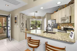 6040 SE Martinique Dr, Stuart, FL 34997 - Photo 7