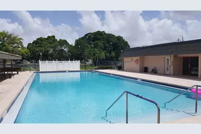 7108 NW 66th Street, Tamarac, FL 33321 - Photo 23
