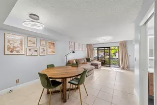 7110 SW 42nd Ct, Davie, FL 33314 - Photo 3