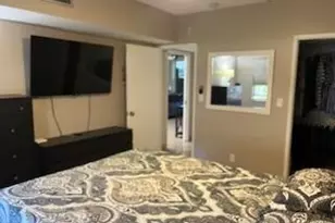 565 Oaks Ln, Pompano Beach, FL 33069 - Photo 37