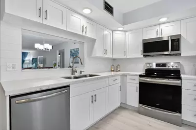 2302 Lucaya Lane #O1, Coconut Creek, FL 33066 - Photo 3