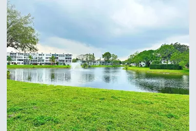 4011 Islewood D #4011, Deerfield Beach, FL 33442 - Photo 1