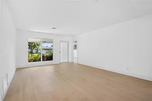 5621 NE 16th Ave, Fort Lauderdale, FL 33334 - Photo 9