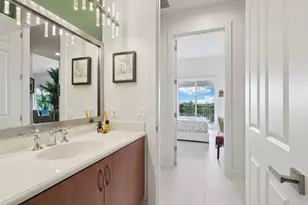 2633 NE 14th Ave, Wilton Manors, FL 33305 - Photo 17