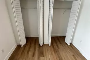 2622 NW 33rd St, Oakland Park, FL 33309 - Photo 17