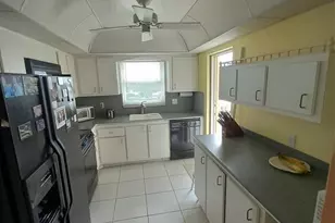 1200 Hibiscus Ave, Pompano Beach, FL 33062 - Photo 5