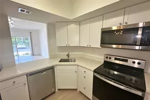 50 SW 3rd Ave, Boca Raton, FL 33432 - Photo 7