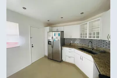 6300 S Falls Cir Drive #412, Lauderhill, FL 33319 - Photo 5