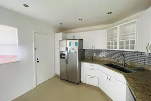 6300 S Falls Cir Dr, Lauderhill, FL 33319 - Photo 5