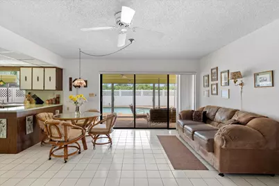 137 SE Turtle Creek Drive, Jupiter, FL 33469 - Photo 13