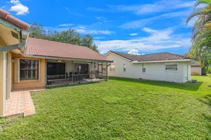 2326 NW 96th Way, Coral Springs, FL 33065 - Photo 23