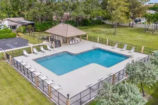 2326 NW 96th Way, Coral Springs, FL 33065 - Photo 25