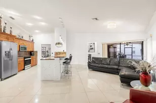 2326 NW 96th Way, Coral Springs, FL 33065 - Photo 9