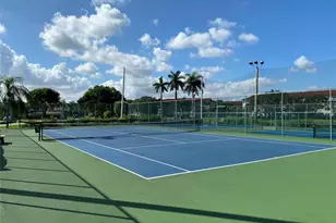 300 SW 134th Way, Pembroke Pines, FL 33027 - Photo 17