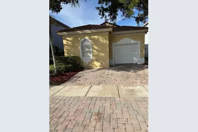 1056 NE 39th Avenue, Homestead, FL 33033 - Photo 1