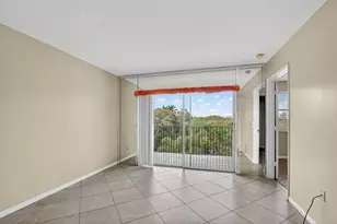 2236 N Cypress Bend Dr, Pompano Beach, FL 33069 - Photo 13