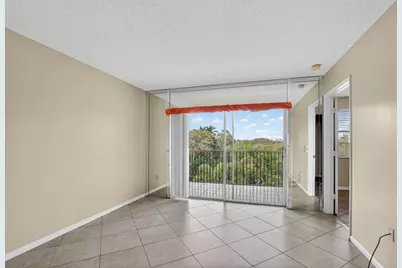 2236 N Cypress Bend Drive #508, Pompano Beach, FL 33069 - Photo 13