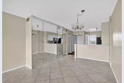 2236 N Cypress Bend Drive #508, Pompano Beach, FL 33069 - Photo 9