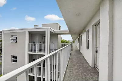 2236 N Cypress Bend Drive #508, Pompano Beach, FL 33069 - Photo 25