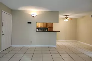 545 Trace Cir, Deerfield Beach, FL 33441 - Photo 7