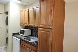 545 Trace Cir, Deerfield Beach, FL 33441 - Photo 11