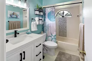 231 SE 9th St, Dania Beach, FL 33004 - Photo 11