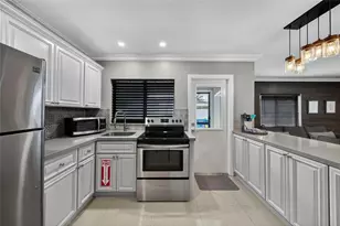 1210 NE 16th Ave, Fort Lauderdale, FL 33304 - Photo 9