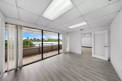 2001 W Cypress Creek Road, Fort Lauderdale, FL 33309 - Photo 17