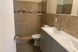 2701 NW 21st St, Fort Lauderdale, FL 33311 - Photo 17