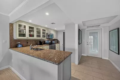 3150 NE 48th Court #410, Pompano Beach, FL 33064 - Photo 9