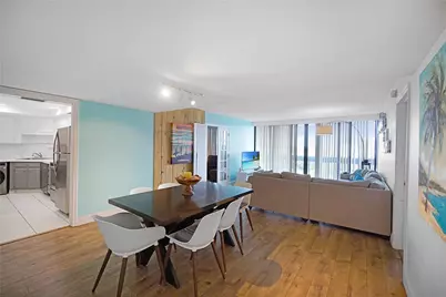 2400 Presidential Way #502, West Palm Beach, FL 33401 - Photo 7