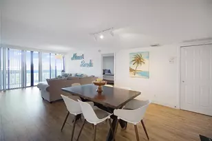 2400 Presidential Way, West Palm Beach, FL 33401 - Photo 9