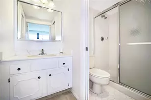2400 Presidential Way, West Palm Beach, FL 33401 - Photo 13
