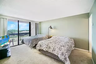2400 Presidential Way, West Palm Beach, FL 33401 - Photo 17