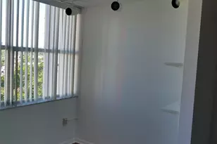1300 NE Miami Gardens Dr, Miami, FL 33179 - Photo 3