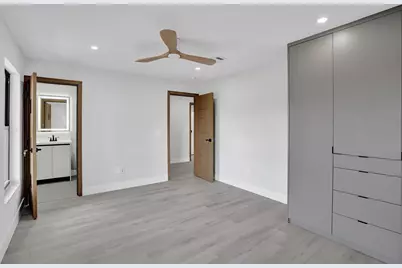 21392 Bridge View Drive, Boca Raton, FL 33428 - Photo 11