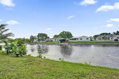 7625 NW 88th Way, Tamarac, FL 33321 - Photo 43