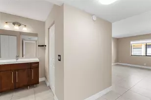 [Address not provided], Weston, FL 33326 - Photo 19