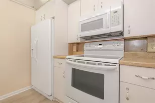 4087 Cornwall E Unit, Boca Raton, FL 33434 - Photo 13