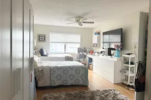 9821 Sunrise Lakes Blvd, Sunrise, FL 33322 - Photo 11