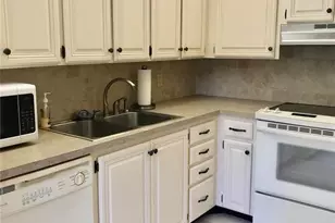 714 7th Ct, Palm Beach Gardens, FL 33410 - Photo 3