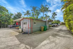 4860 SW 61st Ave, Davie, FL 33314 - Photo 31